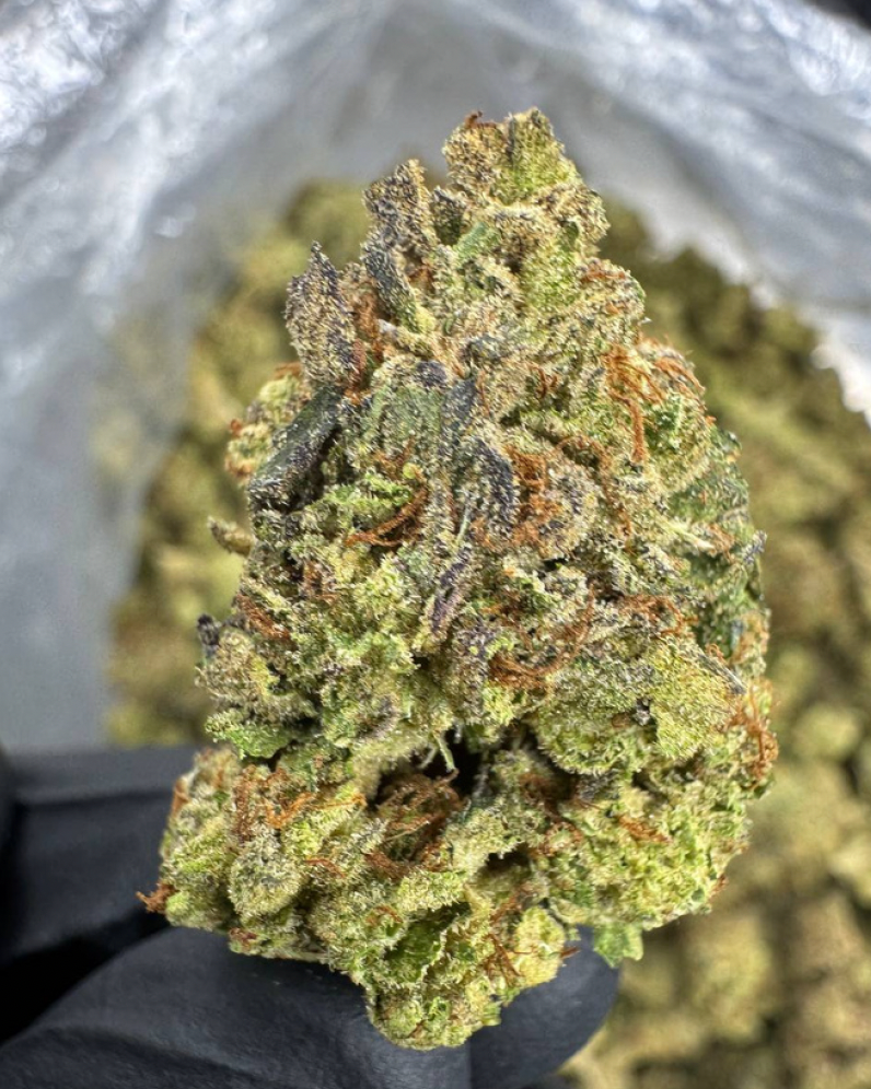 Bloody Donut 25.6% THC-A Kvet